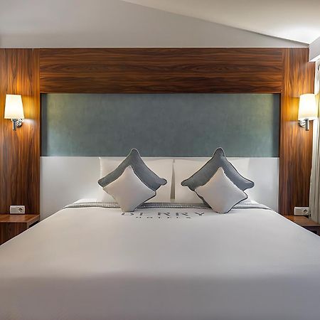 Berry Blue Hotels Сіде Екстер'єр фото