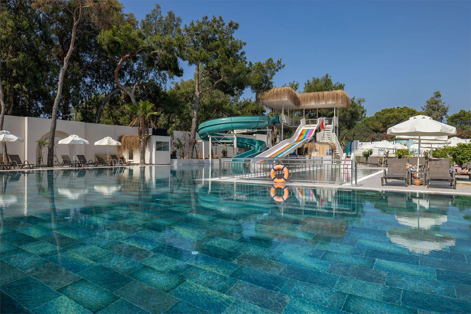 Berry Blue Hotels Сіде Екстер'єр фото